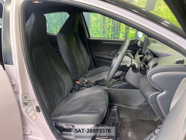 Toyota YARIS 2020-09 8486325-7