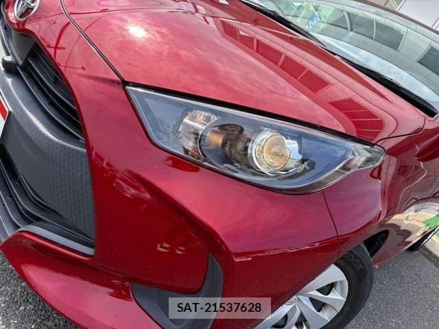 Toyota YARIS 2021-08 8486333-4