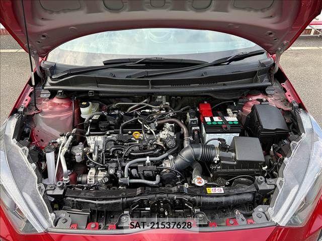 Toyota YARIS 2021-08 8486333-6
