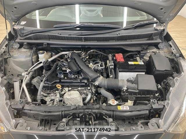 Toyota YARIS 2021-01 8486331-13
