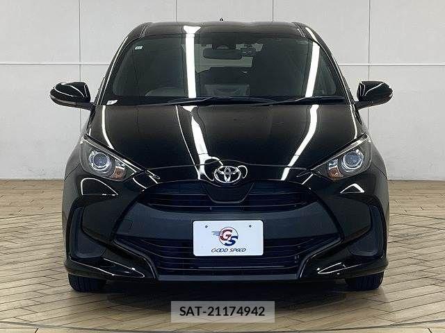 Toyota YARIS 2021-01 8486331-14
