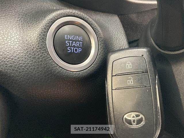 Toyota YARIS 2021-01 8486331-6