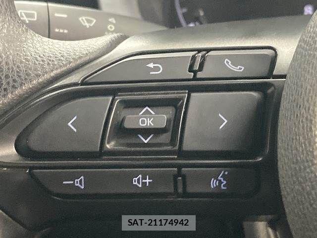 Toyota YARIS 2021-01 8486331-8