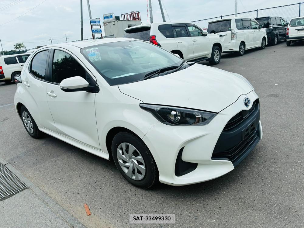 Toyota YARIS 2023-07 8079878-6