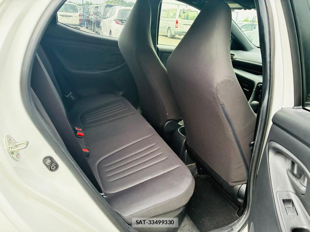 Toyota YARIS 2023-07 8079878-8