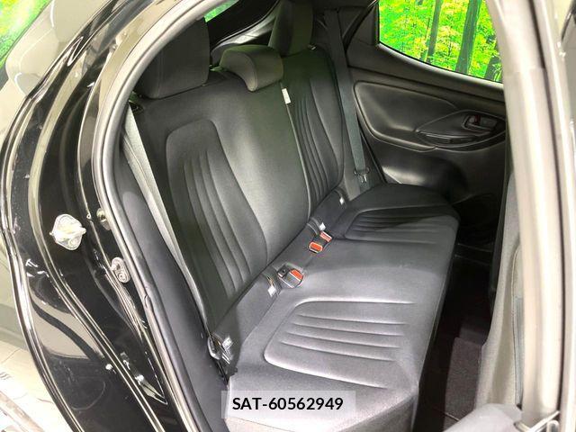 Toyota YARIS 2023-07 8528450-9