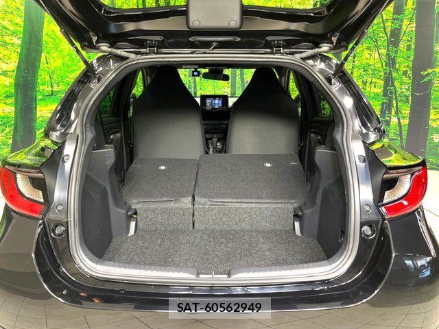 Toyota YARIS 2023-07 8528450-10