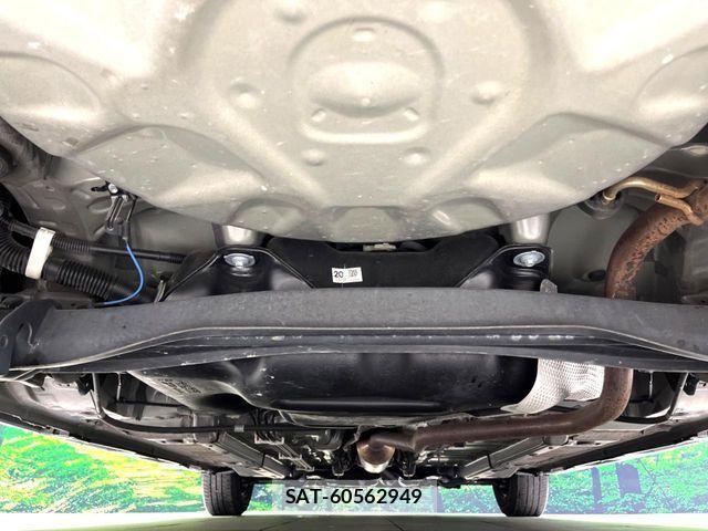 Toyota YARIS 2023-07 8528450-19