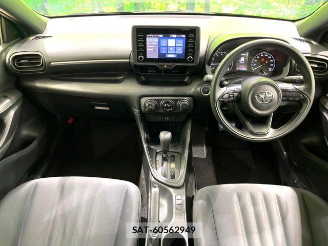 Toyota YARIS 2023-07 8528450-2