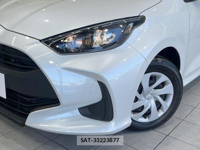 Toyota YARIS 2024-02 8528446-11