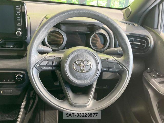 Toyota YARIS 2024-02 8528446-7