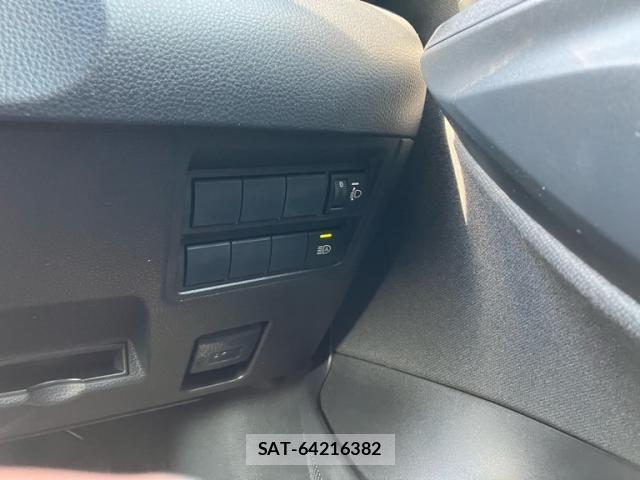 Toyota YARIS 2020-06 8528451-21