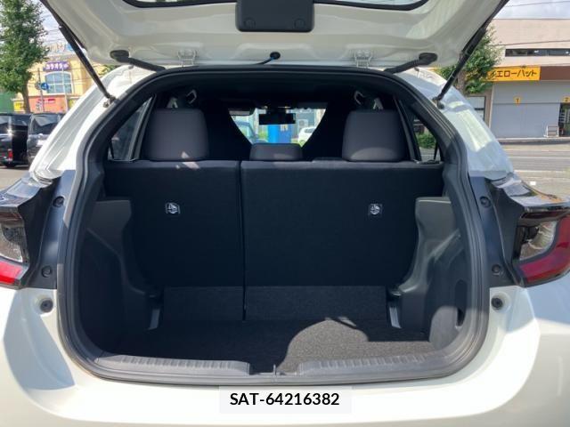 Toyota YARIS 2020-06 8528451-8