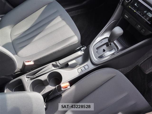 Toyota YARIS 2026-01 8528443-10