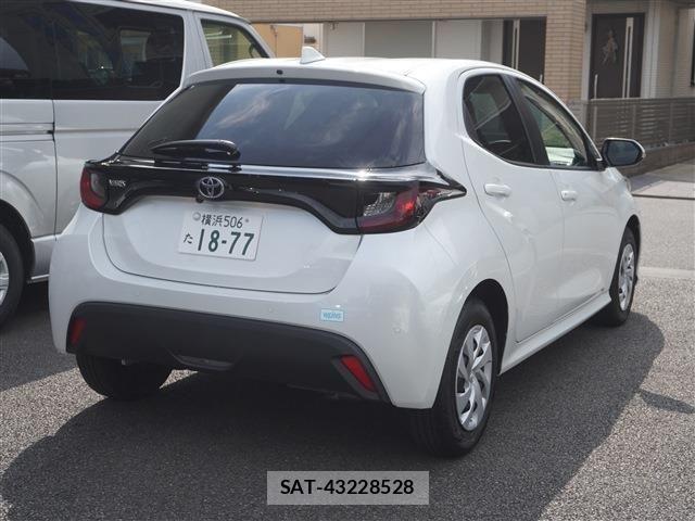 Toyota YARIS 2026-01 8528443-3
