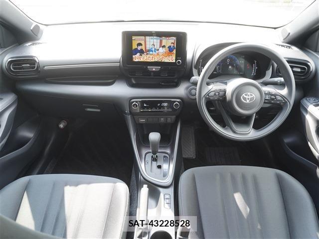 Toyota YARIS 2026-01 8528443-5