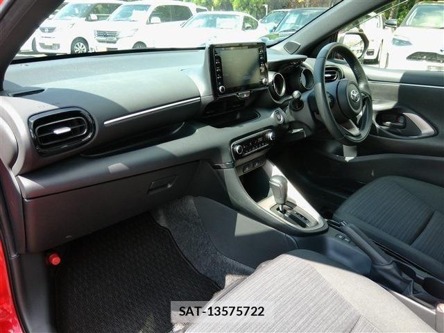 Toyota YARIS 2020-07 8528452-12