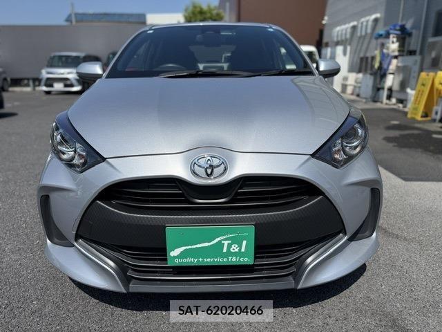 Toyota YARIS 2023-06 8528455-15