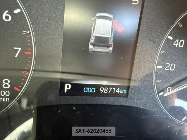 Toyota YARIS 2023-06 8528455-6