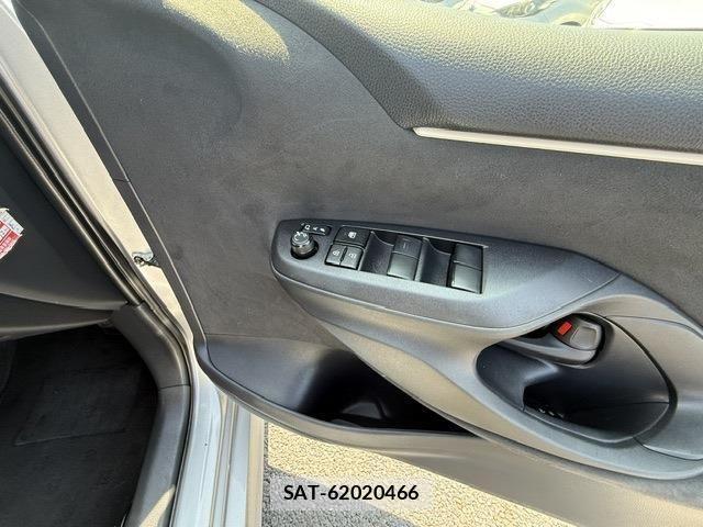 Toyota YARIS 2023-06 8528455-8