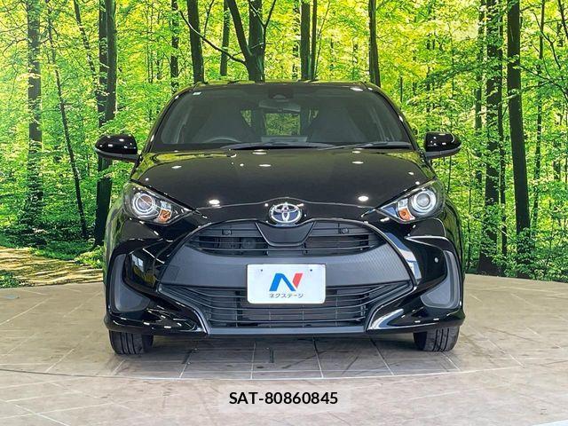 Toyota YARIS 2021-07 8528453-13
