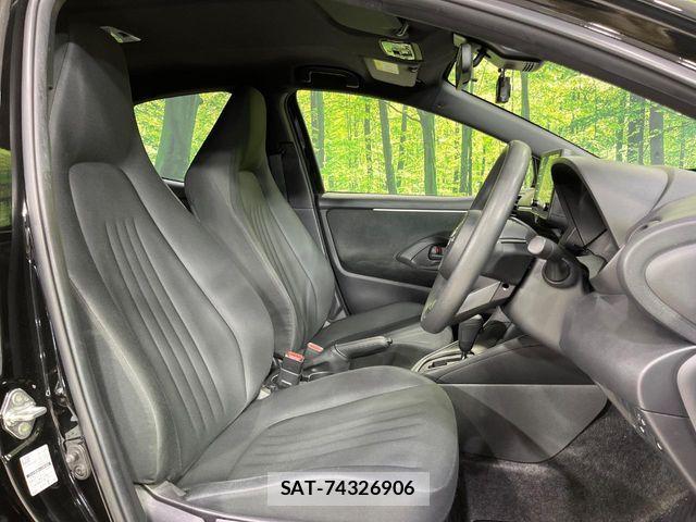 Toyota YARIS 2023-12 8528445-10