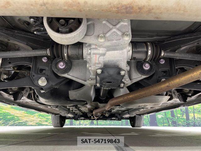 Toyota YARIS 2023-12 8528447-18