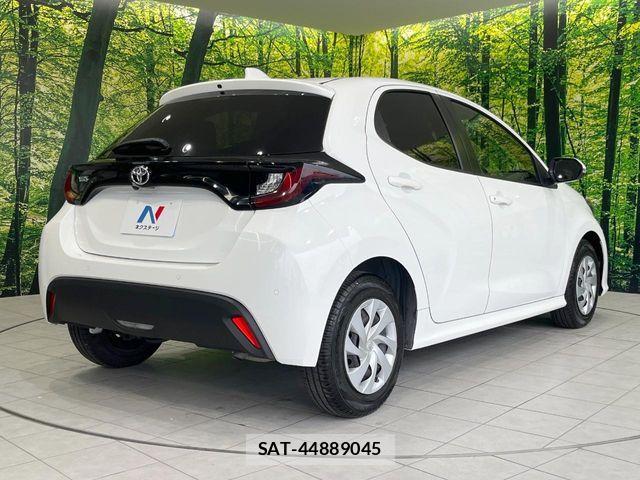 Toyota YARIS 2021-07 8528457-16