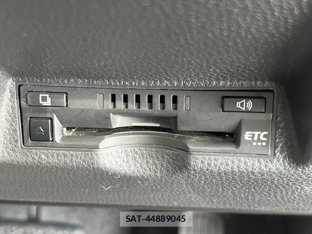 Toyota YARIS 2021-07 8528457-5