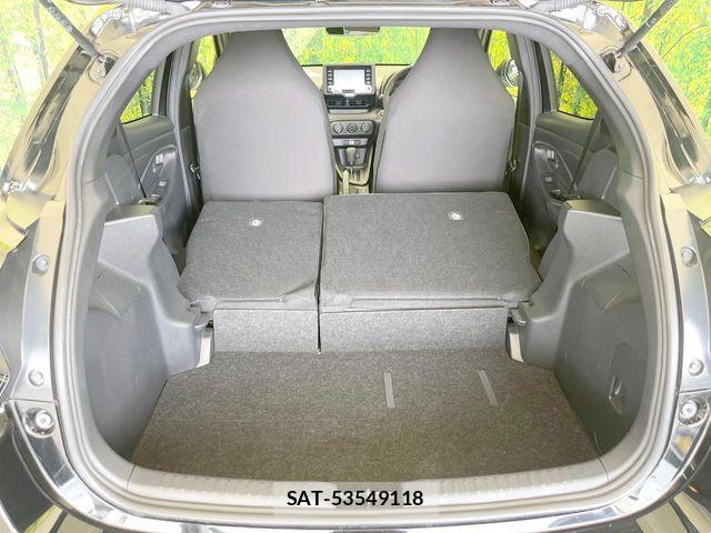 Toyota YARIS 2023-05 8528448-9