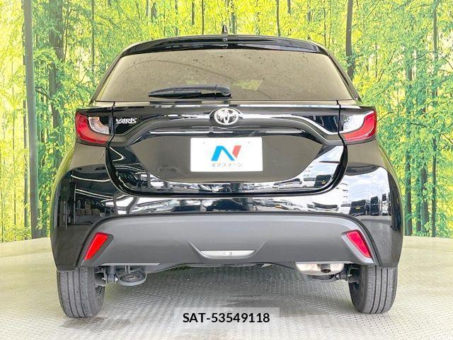 Toyota YARIS 2023-05 8528448-14