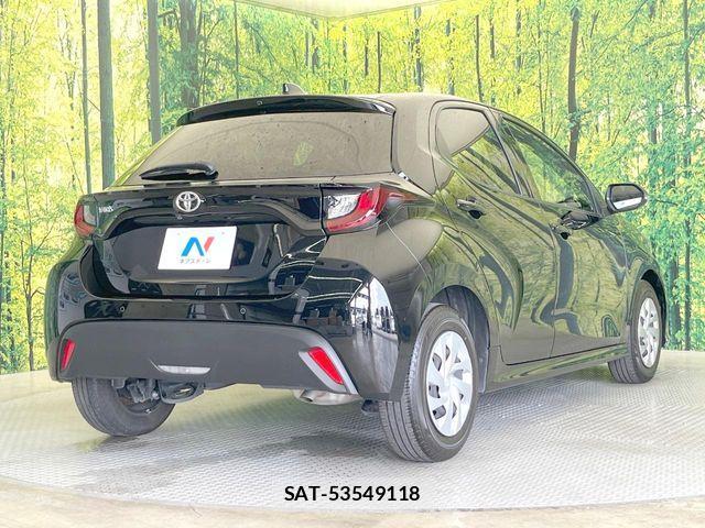 Toyota YARIS 2023-05 8528448-16
