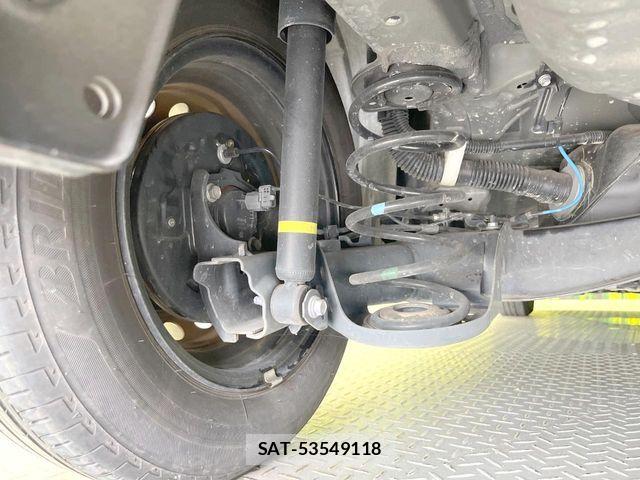 Toyota YARIS 2023-05 8528448-19