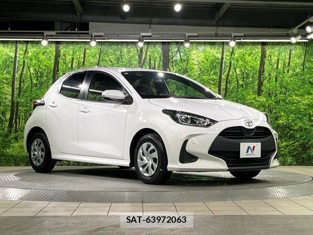 Toyota YARIS 2021-08 8528454-15