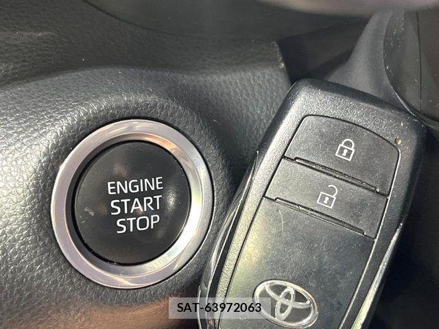 Toyota YARIS 2021-08 8528454-5