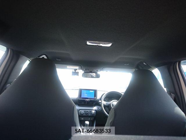 Toyota YARIS 2025-03 8528444-16