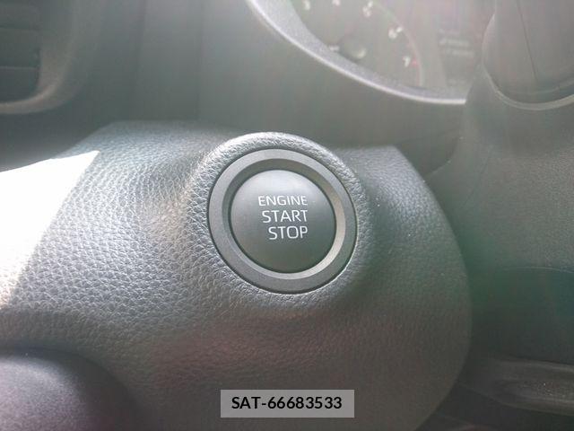 Toyota YARIS 2025-03 8528444-22