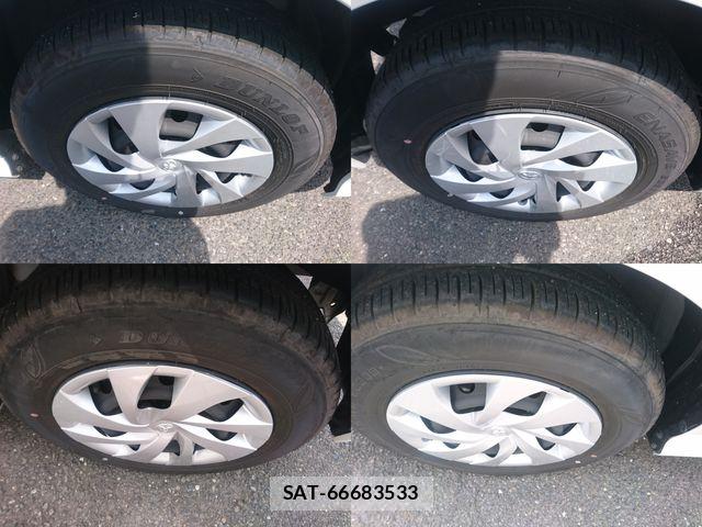 Toyota YARIS 2025-03 8528444-26