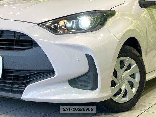 Toyota YARIS 2020-07 8564219-11