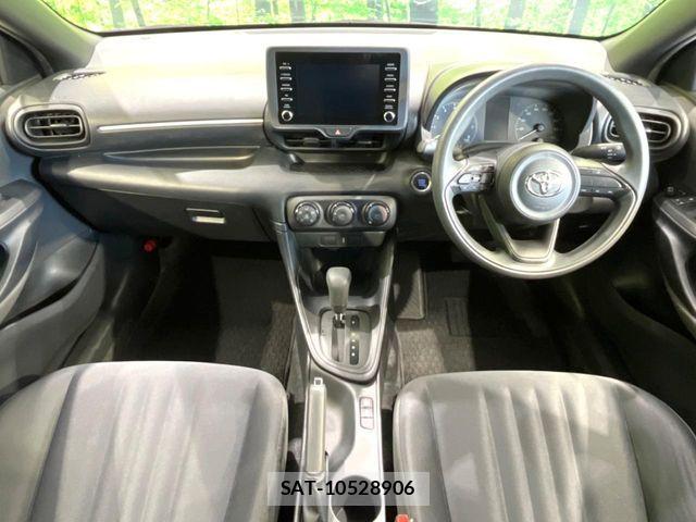 Toyota YARIS 2020-07 8564219-1