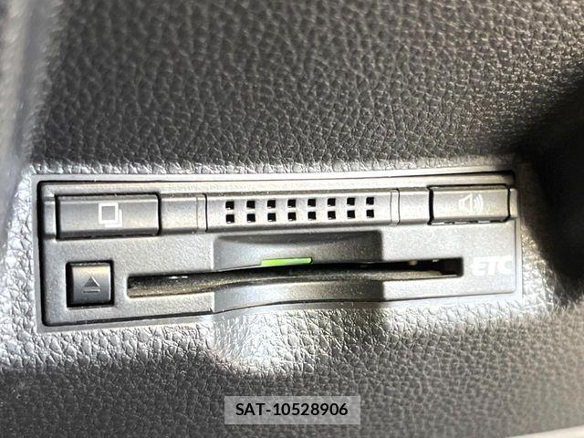 Toyota YARIS 2020-07 8564219-5
