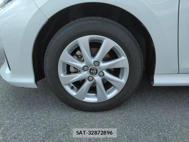Toyota YARIS 2023-11 8564217-26