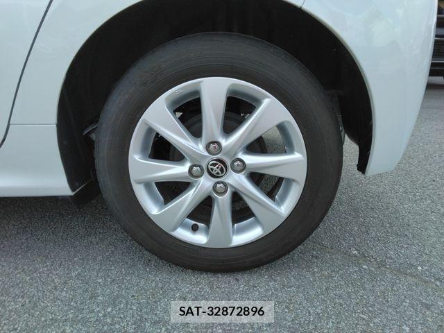 Toyota YARIS 2023-11 8564217-27