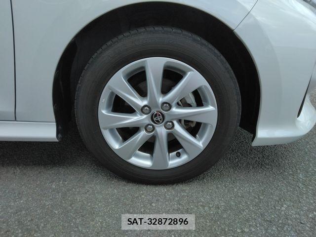 Toyota YARIS 2023-11 8564217-29