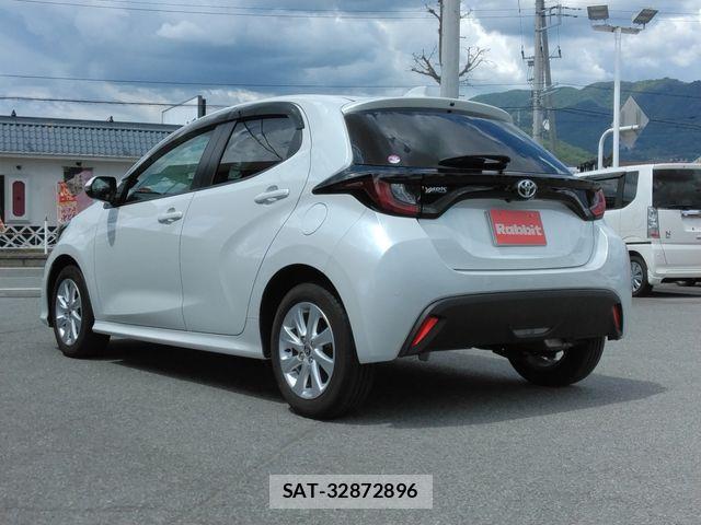 Toyota YARIS 2023-11 8564217-7