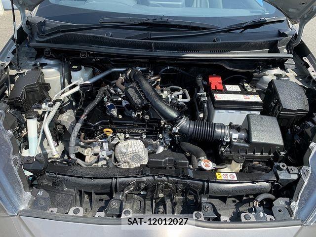 Toyota YARIS 2024-07 8564221-29