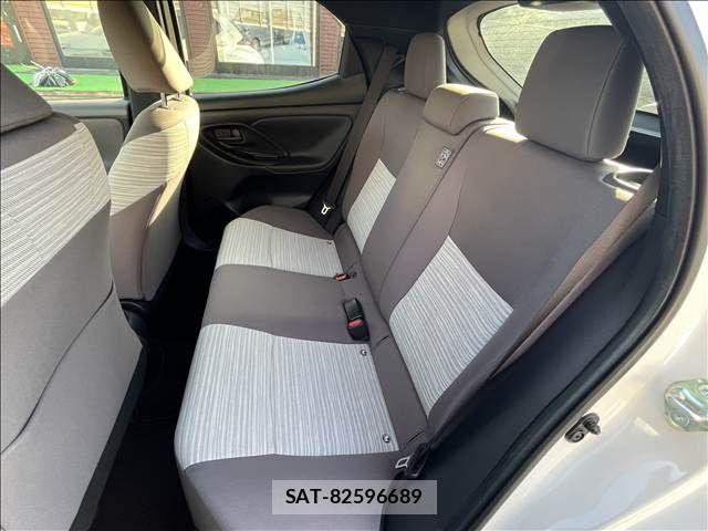 Toyota YARIS 2020-04 8564214-11