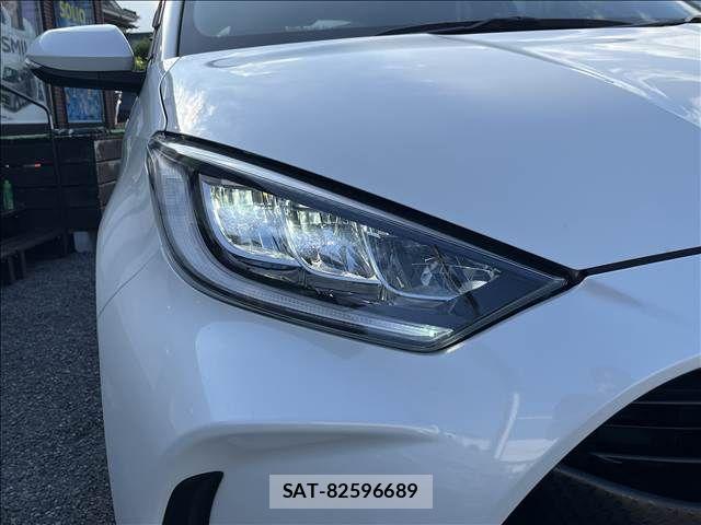 Toyota YARIS 2020-04 8564214-22