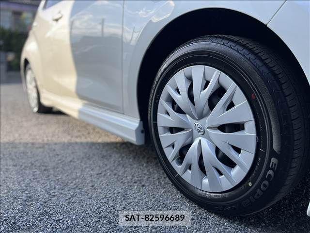 Toyota YARIS 2020-04 8564214-27