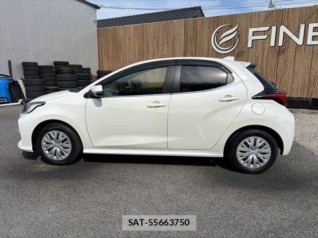 Toyota YARIS 2020-09 8564220-20